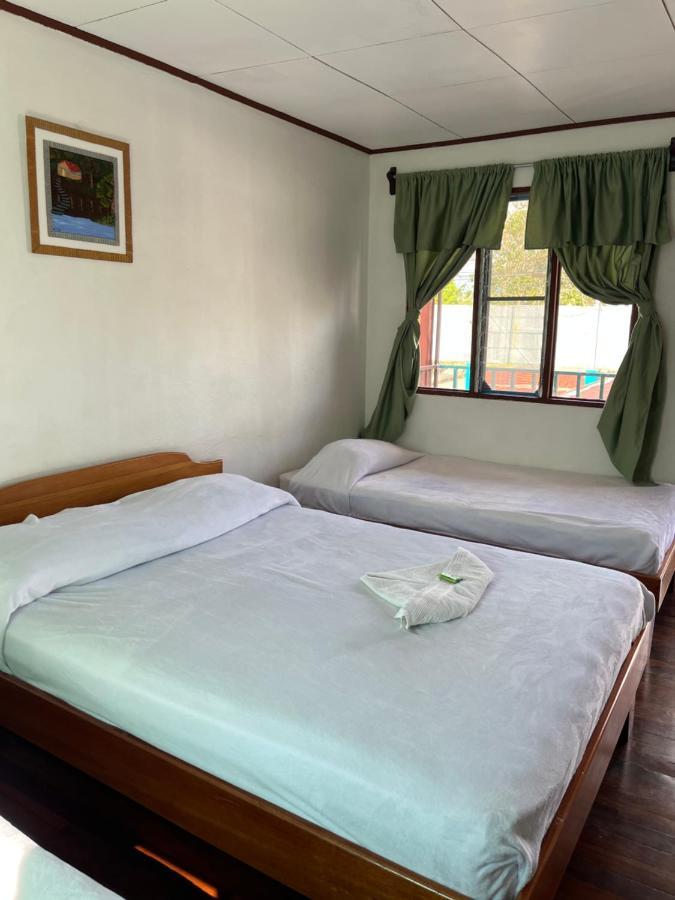 Hotel Sierpe River- Oleaje Sereno エクステリア 写真