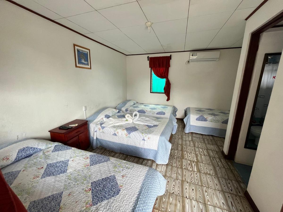 Hotel Sierpe River- Oleaje Sereno エクステリア 写真