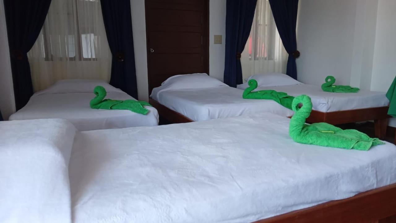 Hotel Sierpe River- Oleaje Sereno エクステリア 写真